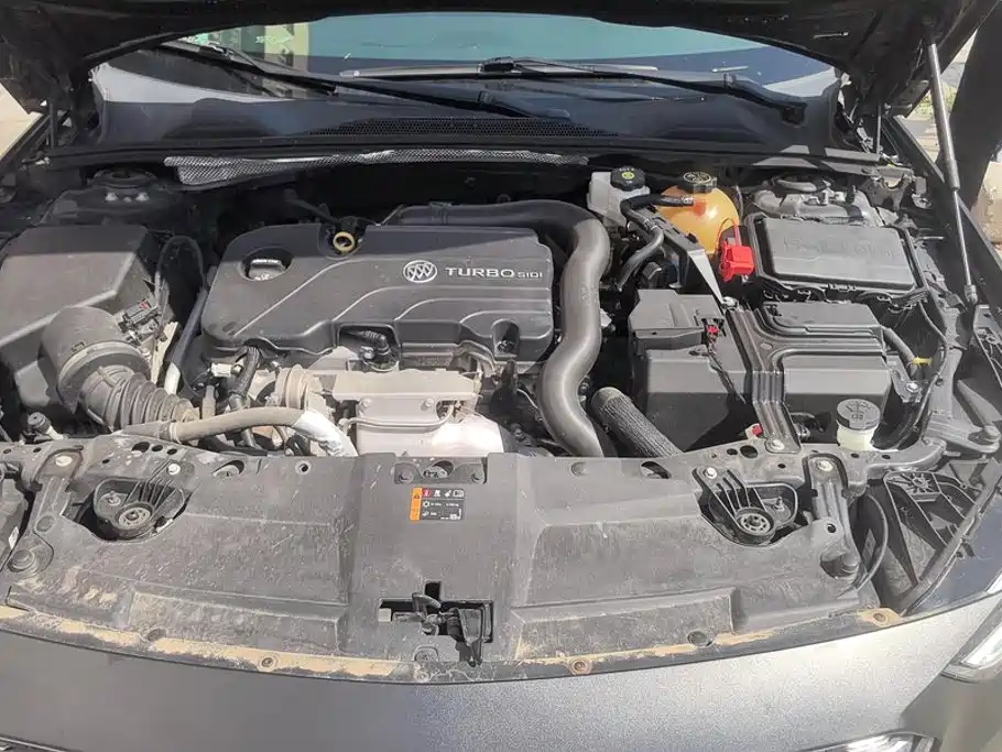 Buick Regal — фото 10
