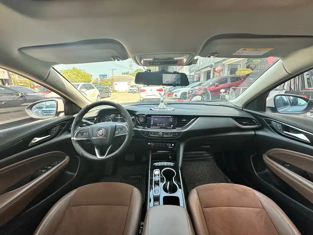 Buick Regal — фото 11