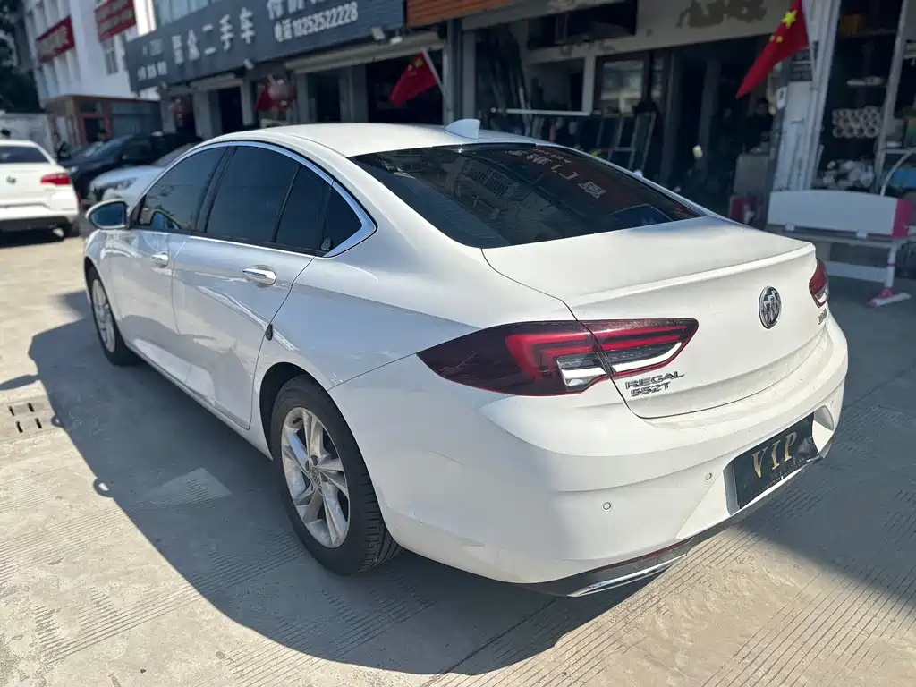Buick Regal — фото 6