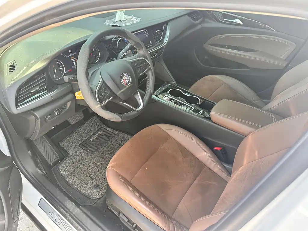 Buick Regal — фото 8