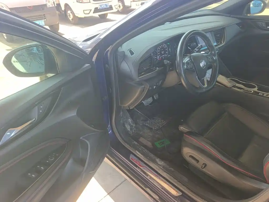 Buick Regal — фото 16