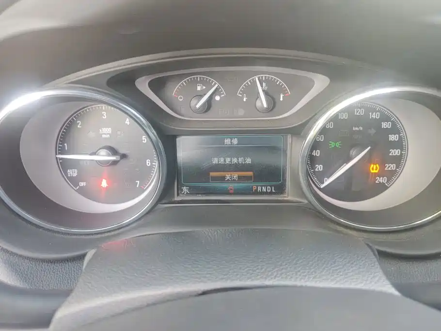 Buick Envision Plus — фото 14
