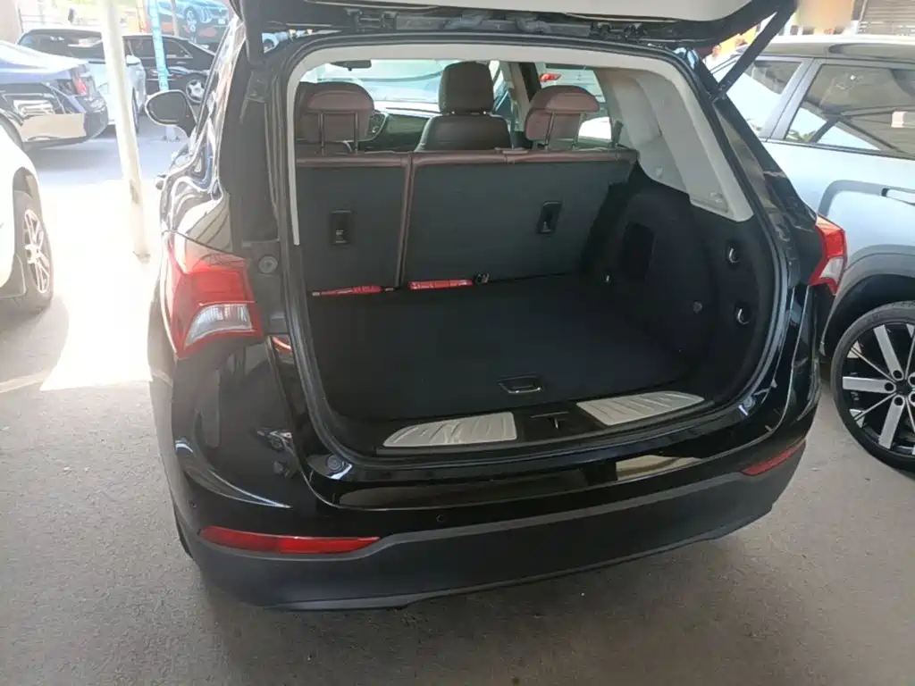 Buick Envision Plus — фото 19