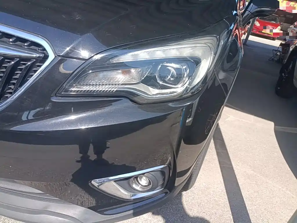 Buick Envision Plus — фото 24