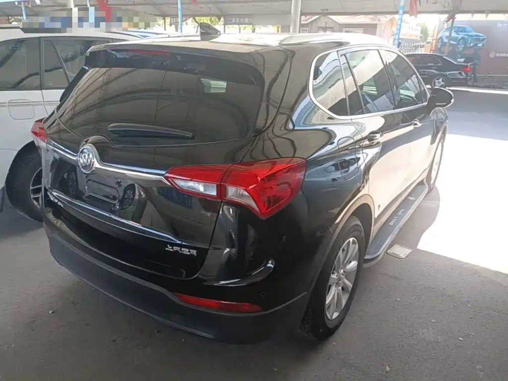 Buick Envision Plus — фото 7