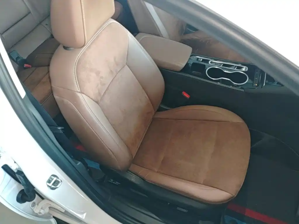 Buick Regal — фото 25