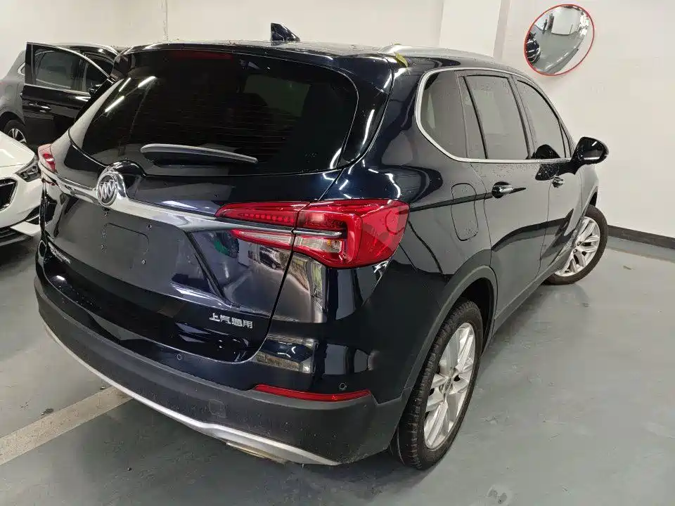 Buick Envision Plus — фото 9