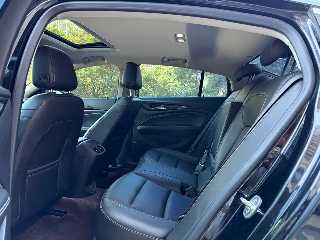 Buick Regal — фото 6