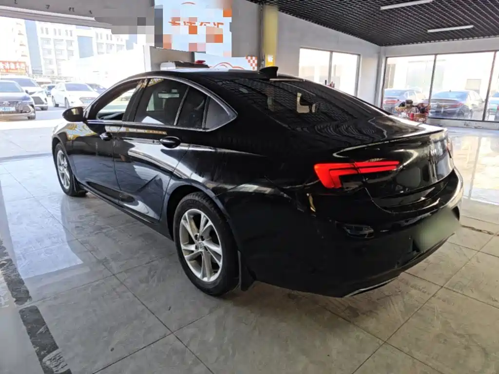 Buick Regal — фото 5