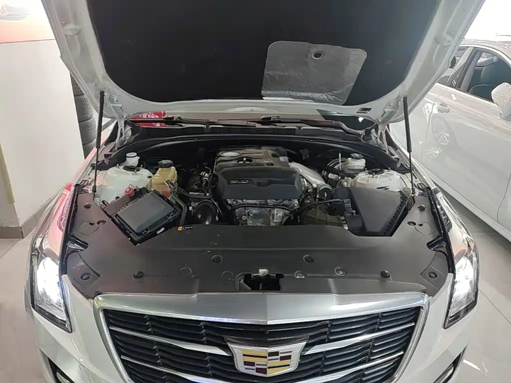 Cadillac ATS-L — фото 20
