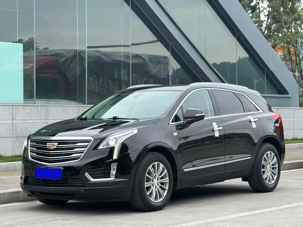 Cadillac XT5 — фото 2