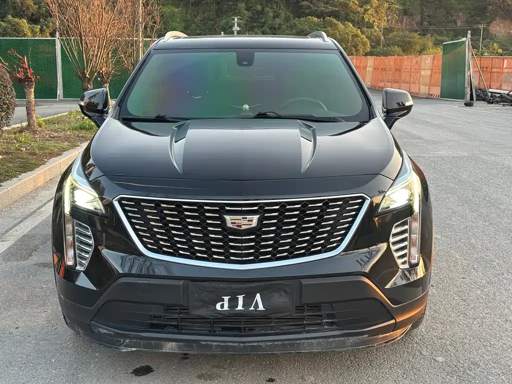 Cadillac XT4 — фото 2