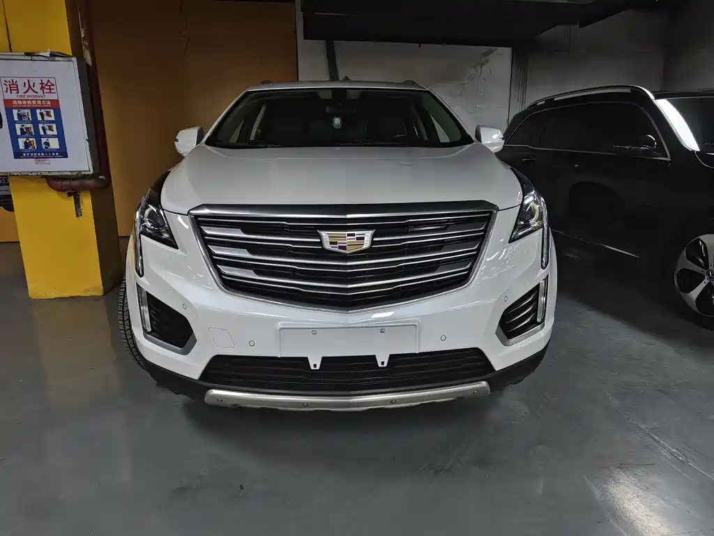 Cadillac XT5 — фото 2