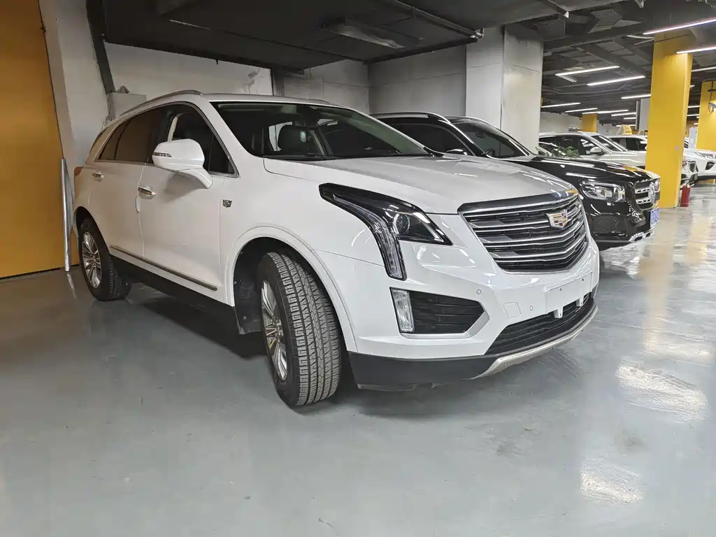 Cadillac XT5 — фото 3
