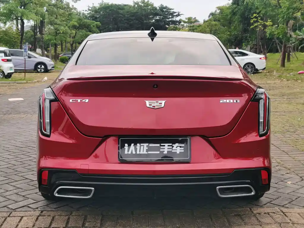 Cadillac CT4 — фото 6