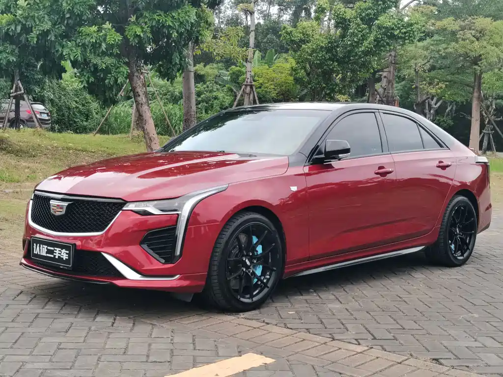 Cadillac CT4