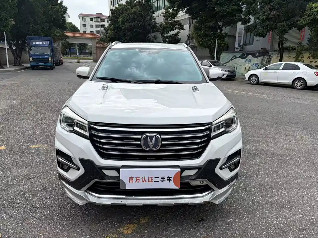 Changan CS75 — фото 2