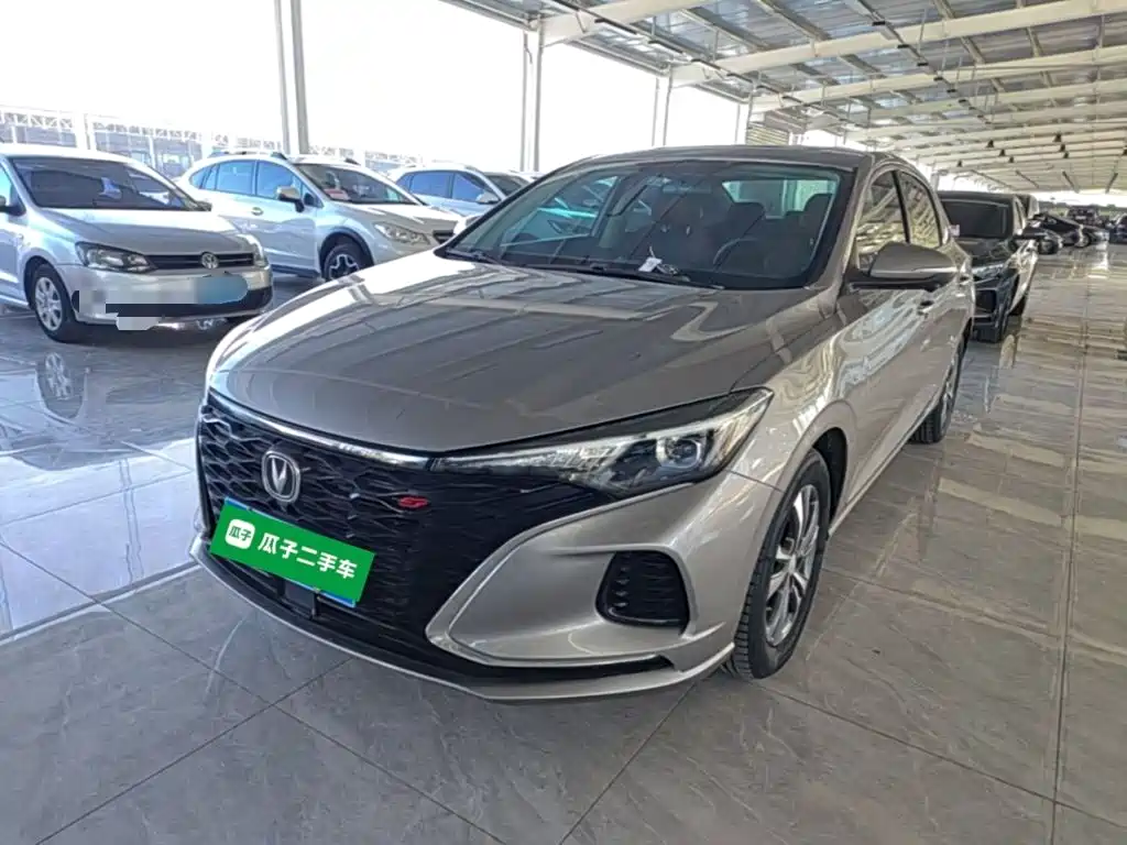 Changan Eado — фото 2