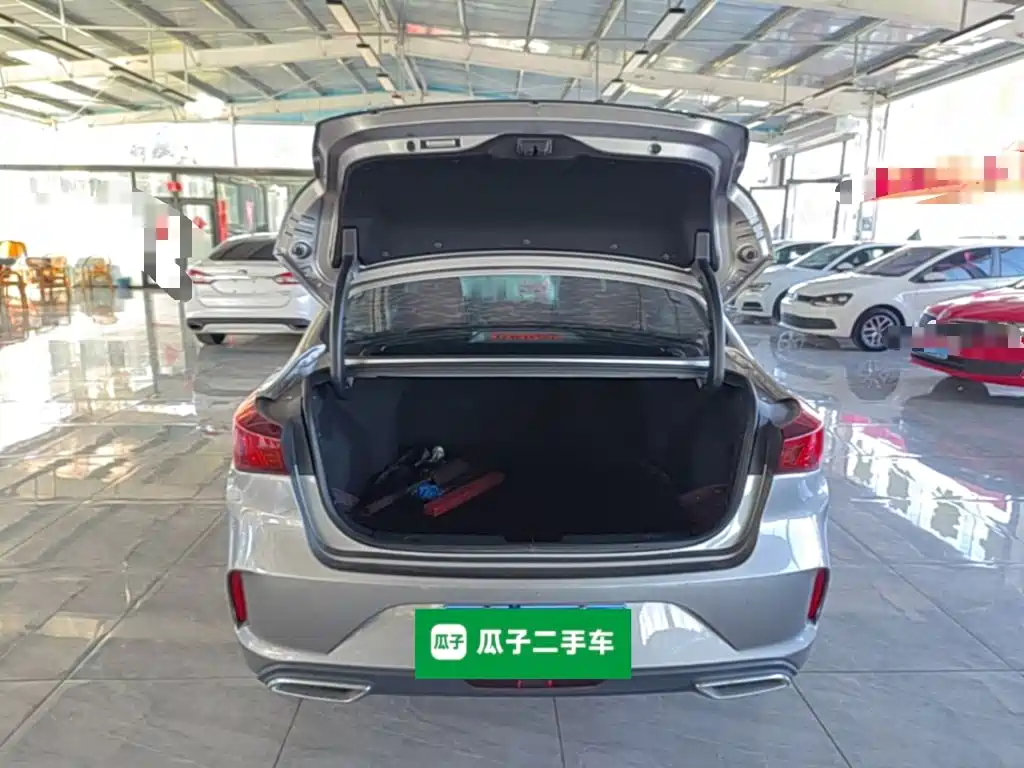 Changan Eado — фото 19