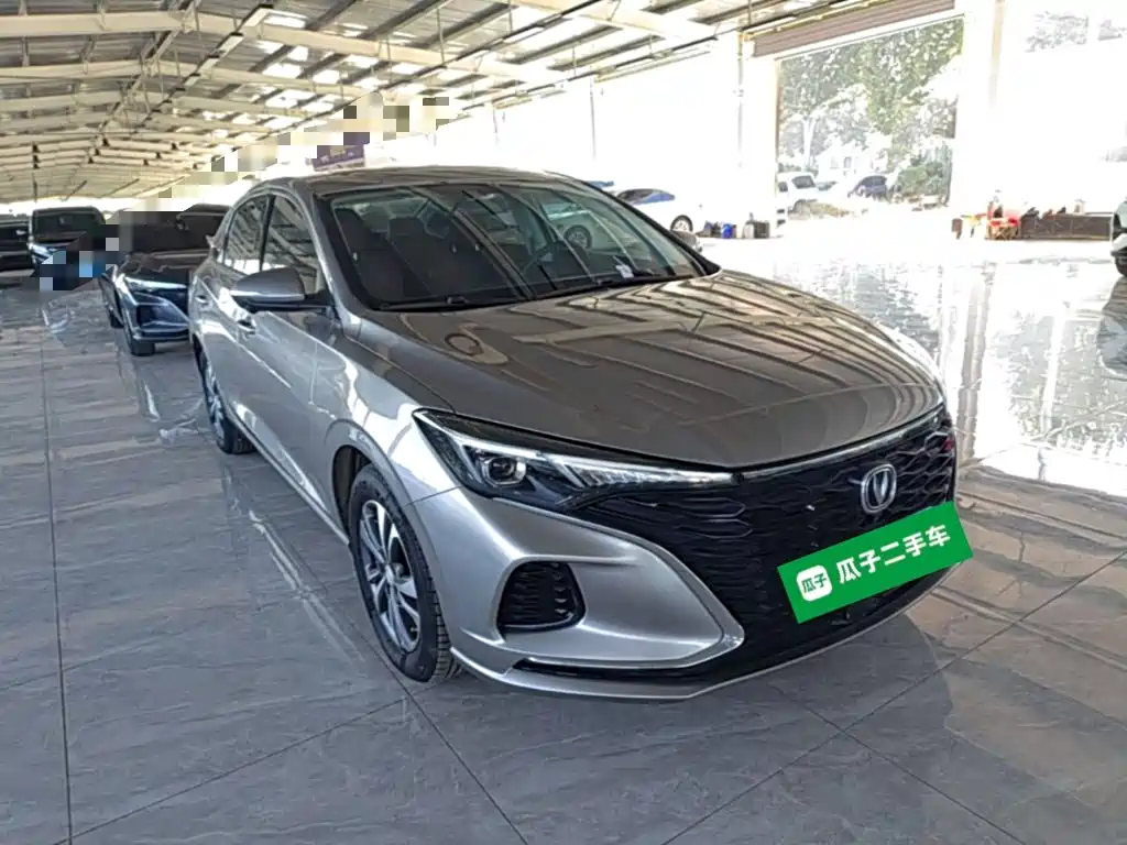 Changan Eado — фото 4