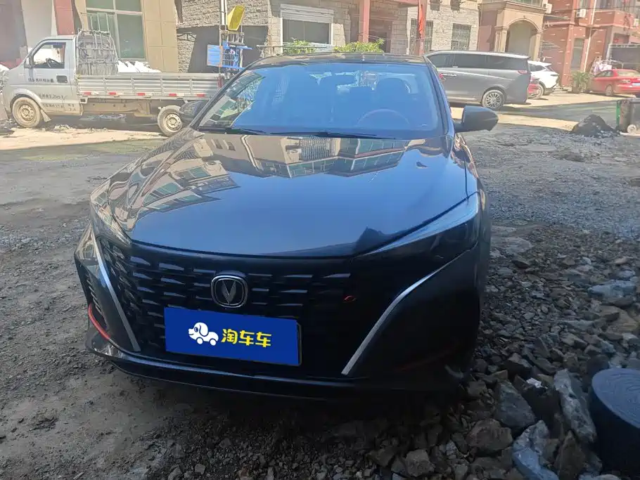 Changan Eado — фото 2