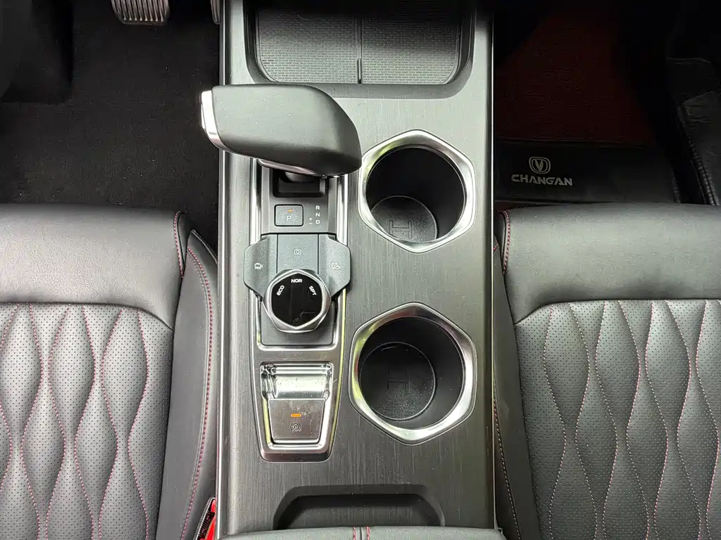 Changan CS55PLUS — фото 11