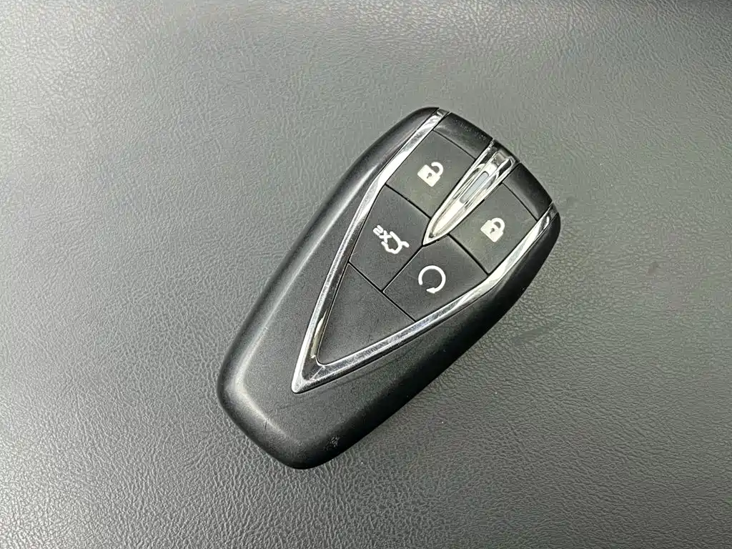Changan Eado — фото 17