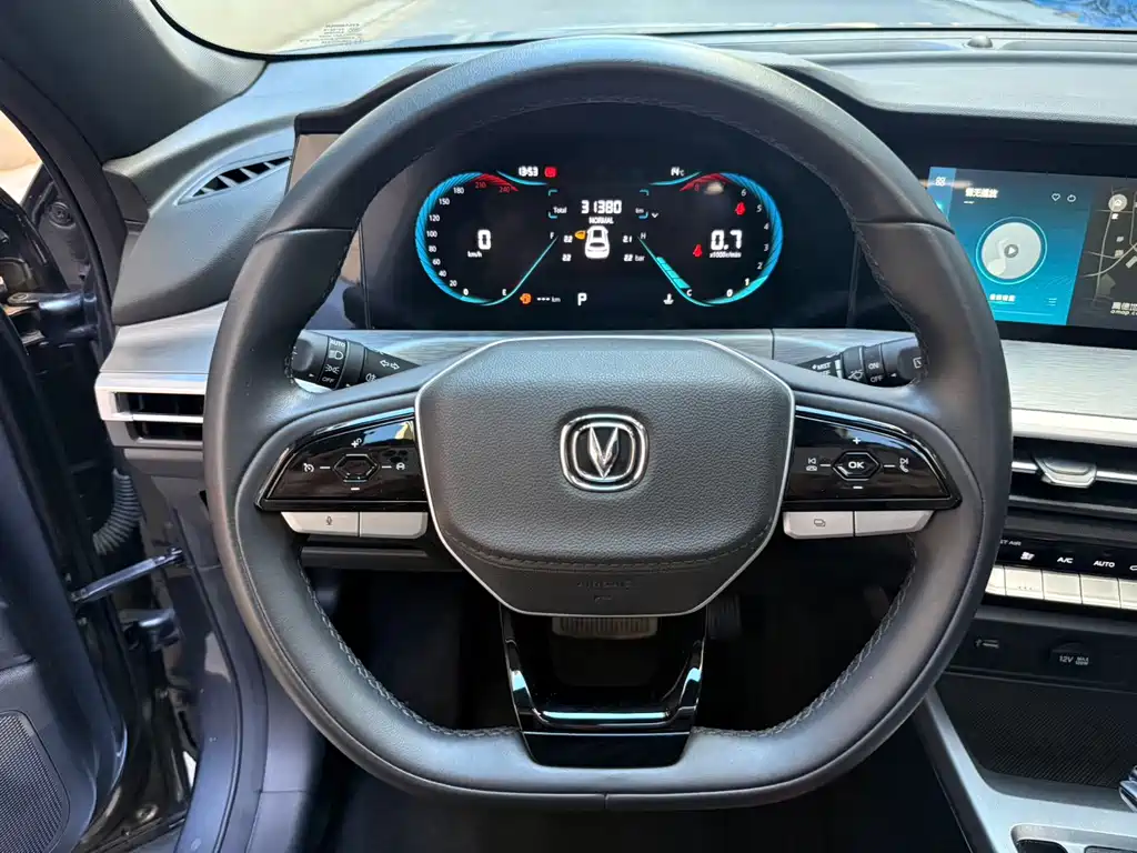Changan CS35PLUS — фото 11
