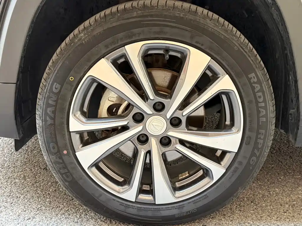 Changan CS35PLUS — фото 23