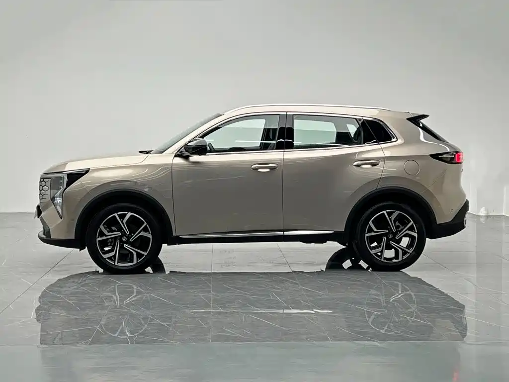 Changan CS55PLUS — фото 3