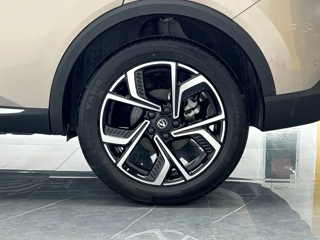 Changan CS55PLUS — фото 23