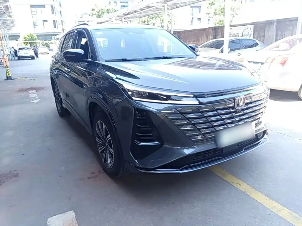 Changan CS75 PLUS — фото 4