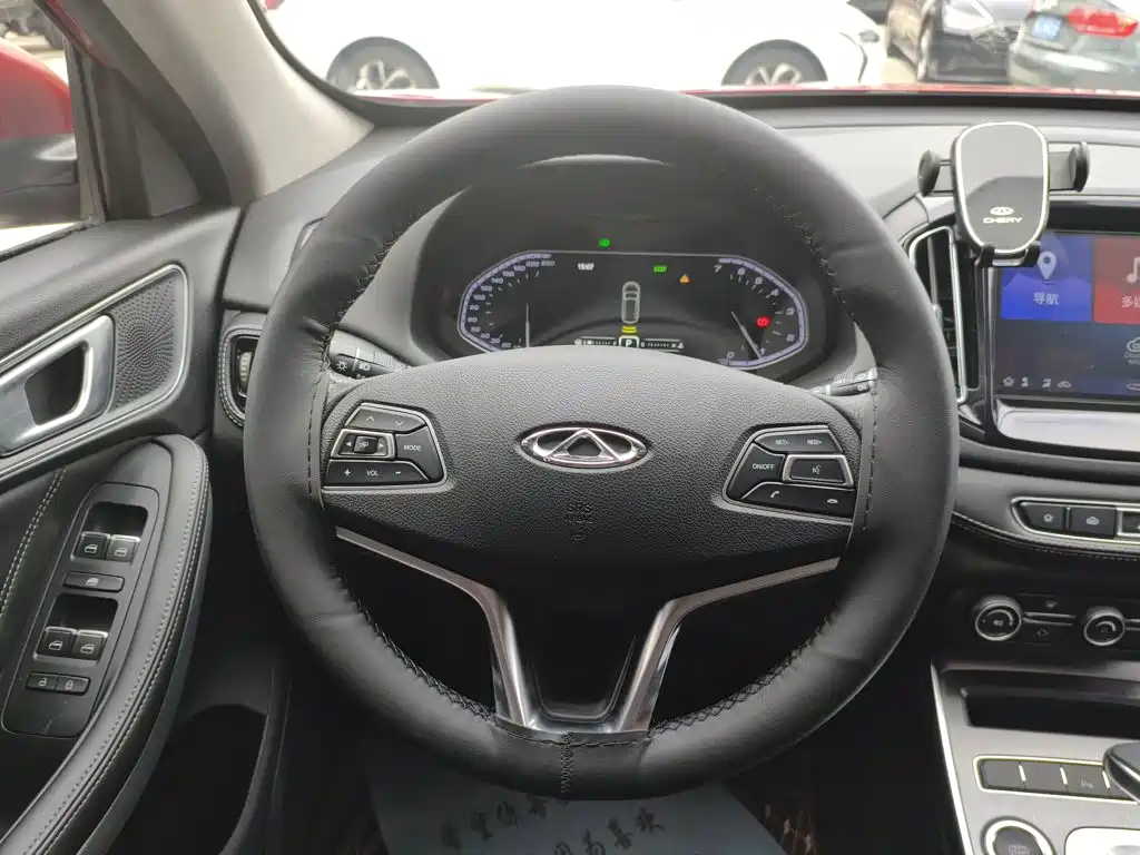 Chery Tiggo 7 — фото 11