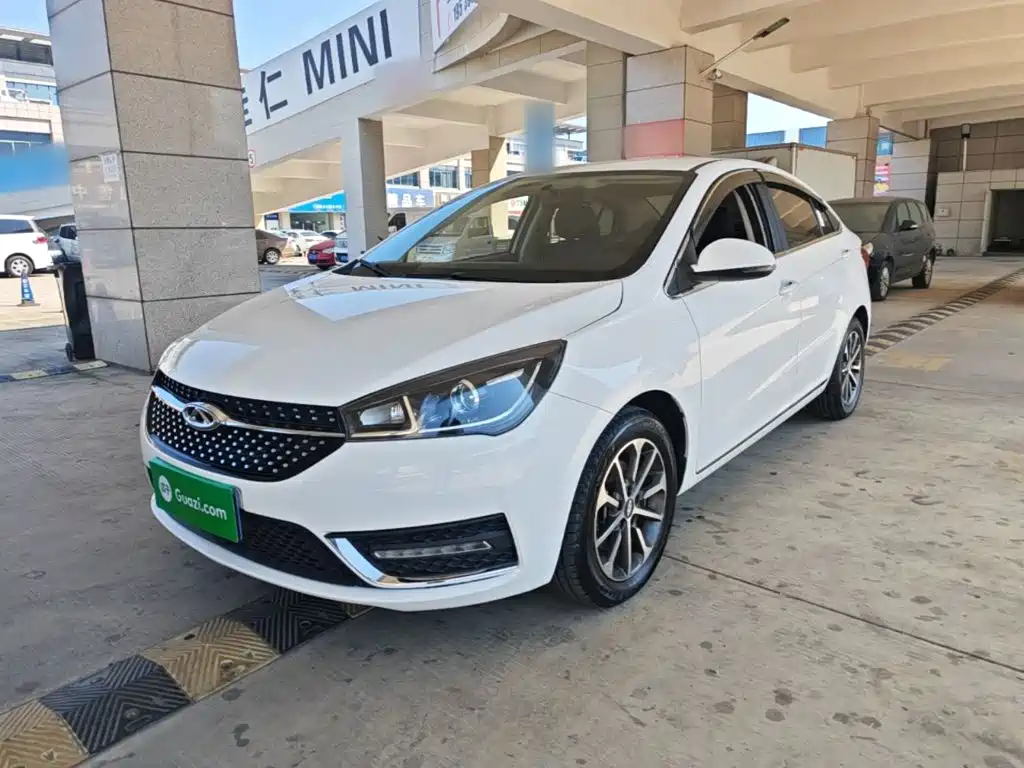 Chery Arrizo 5