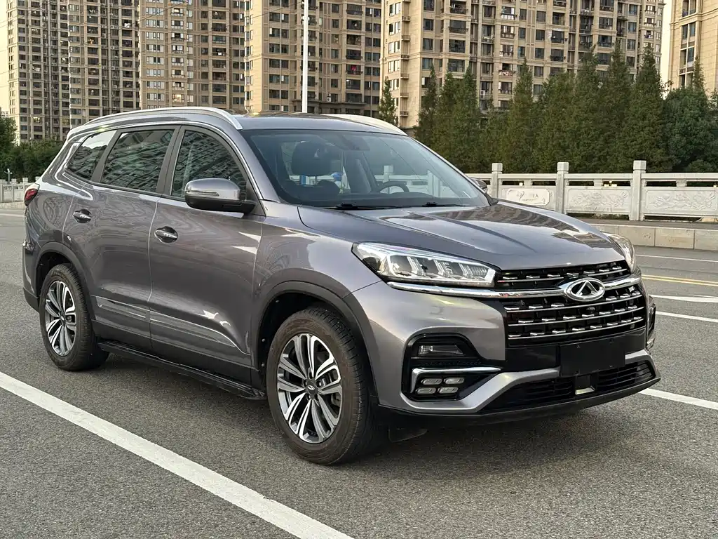 Chery Tiggo 8 — фото 3