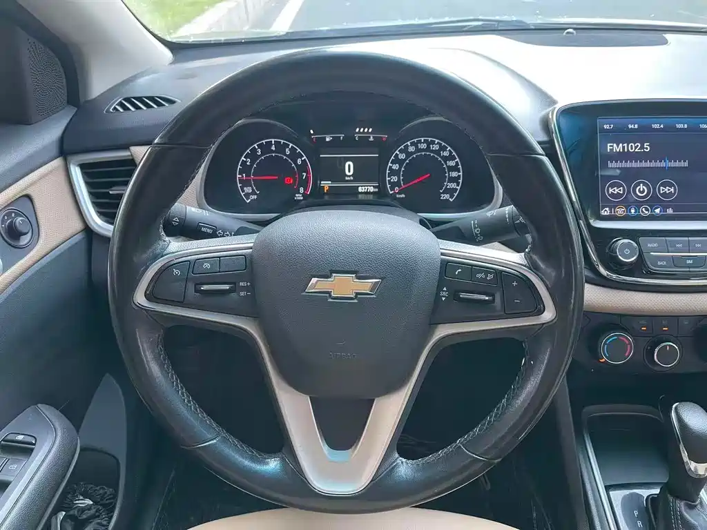 Chevrolet Monza — фото 11