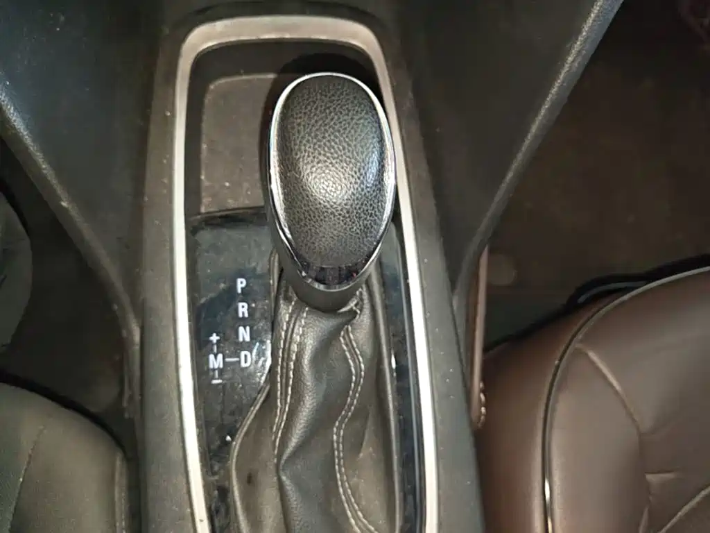 Chevrolet Cavalier — фото 14