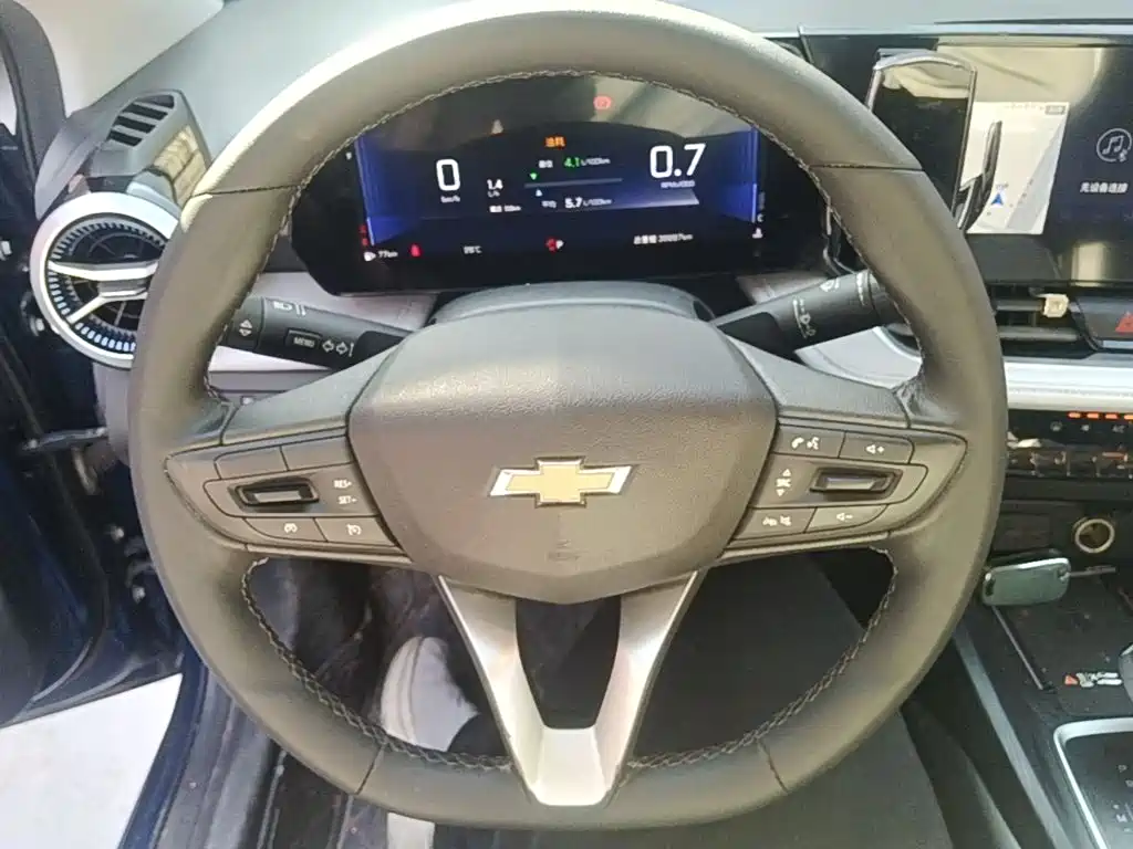 Chevrolet Monza — фото 11