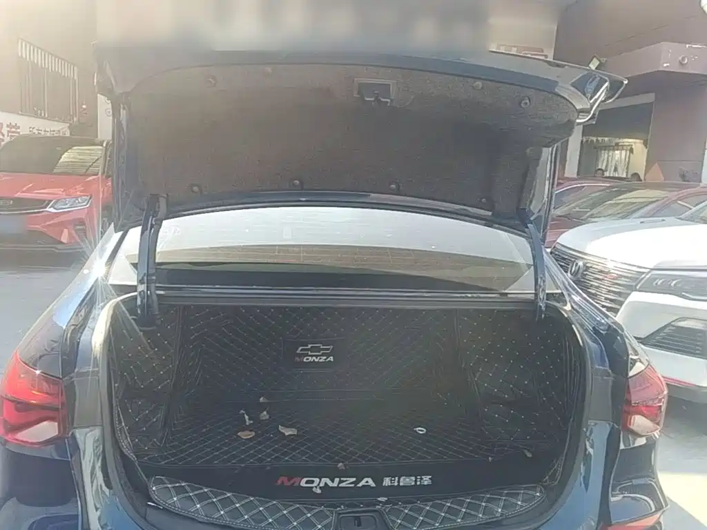 Chevrolet Monza — фото 19