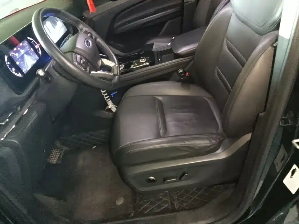 Ford Equator Sport — фото 11