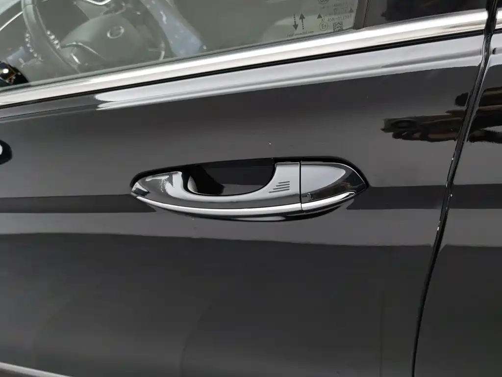 Ford Taurus — фото 18