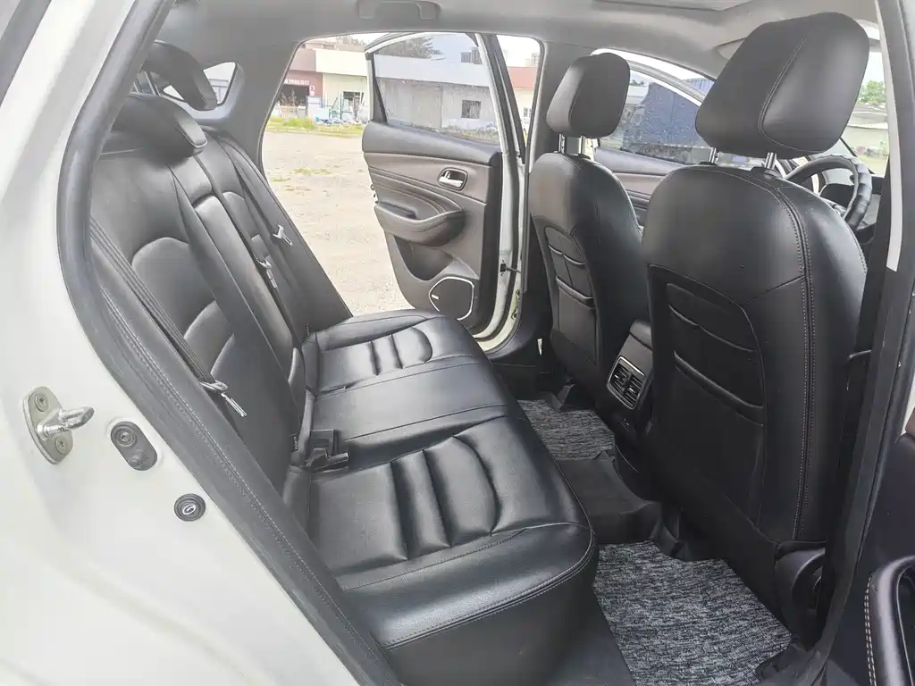 GAC Motor Trumpchi GA4 — фото 11