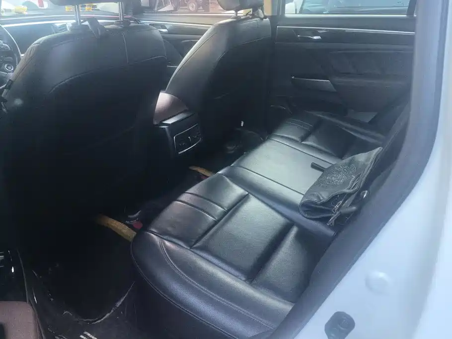 GAC Motor Trumpchi GS7 — фото 11