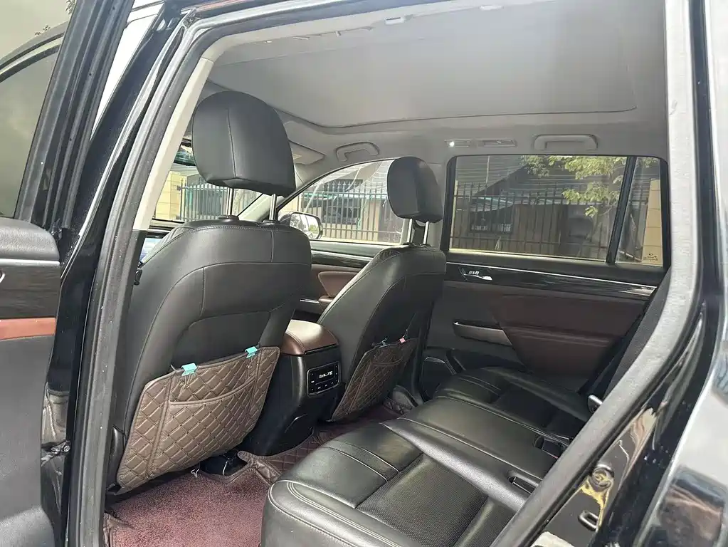 GAC Motor Trumpchi GS8 — фото 6