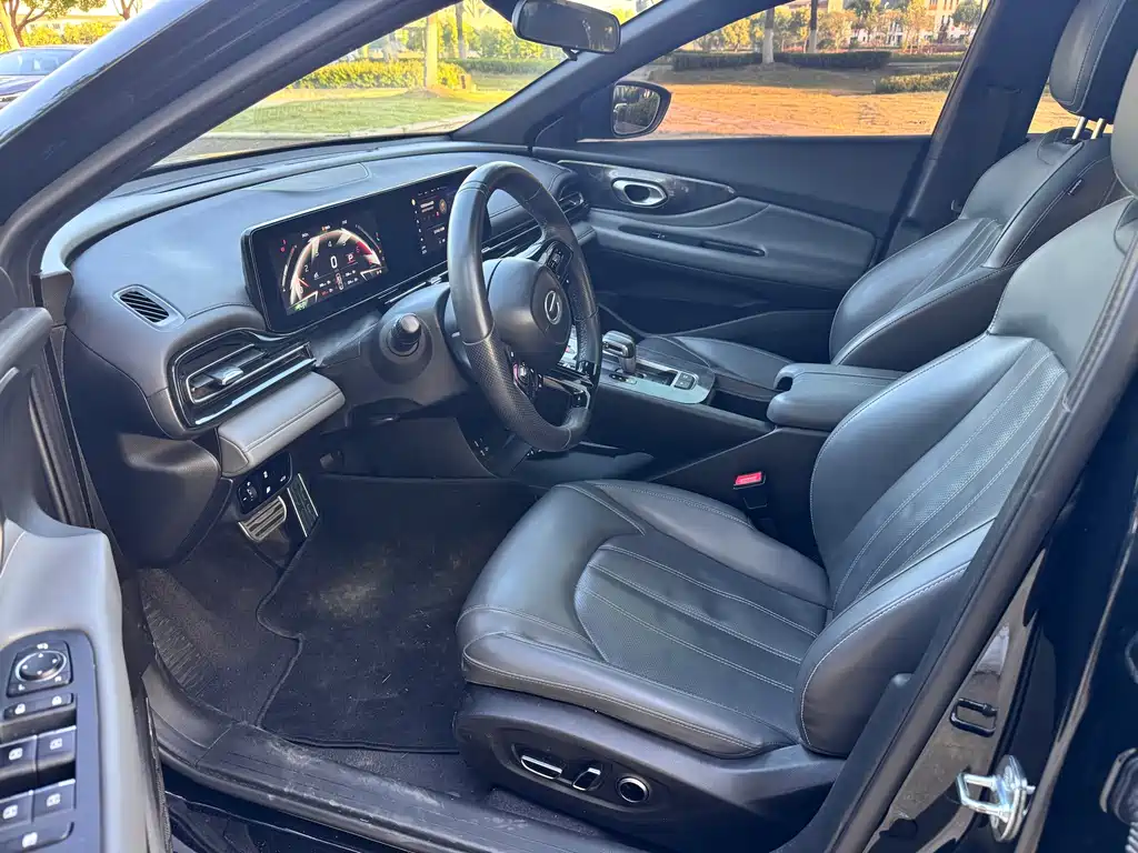 GAC Motor Shadow Leopard — фото 9