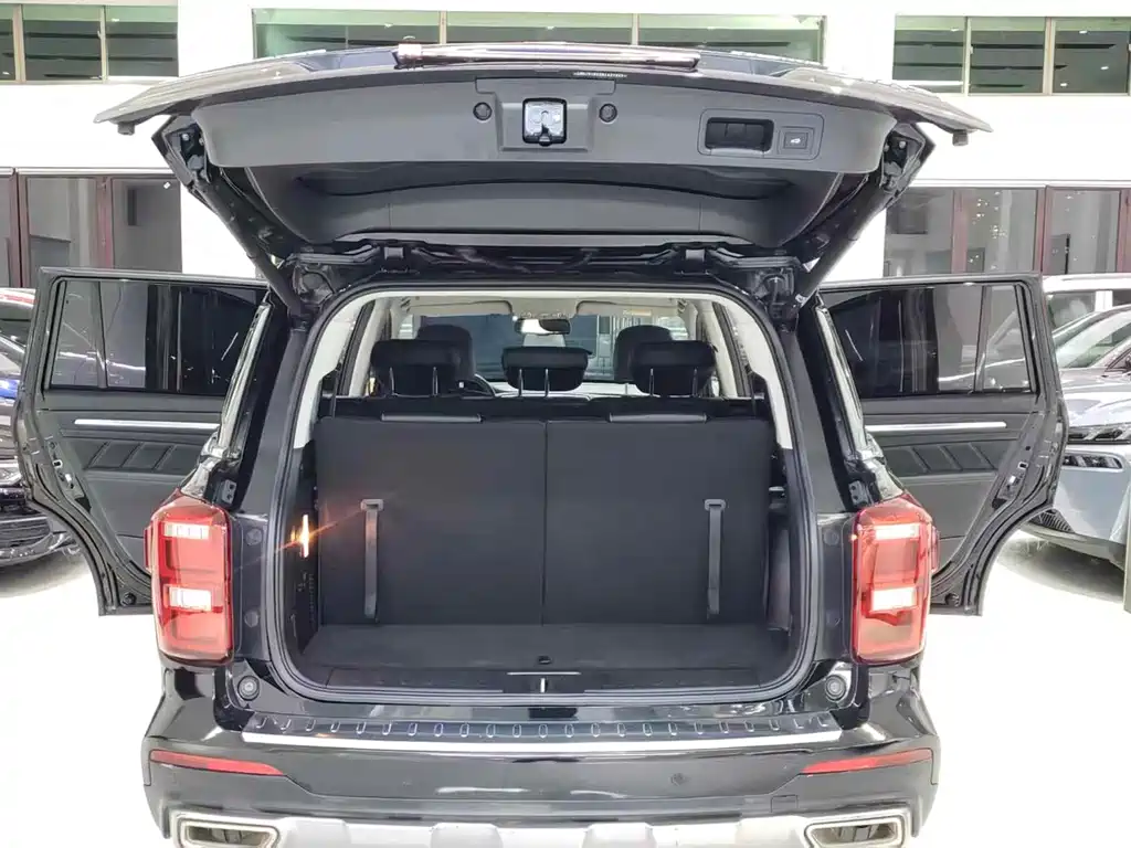 GAC Motor Trumpchi GS8 — фото 11