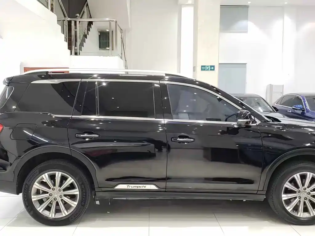 GAC Motor Trumpchi GS8 — фото 15