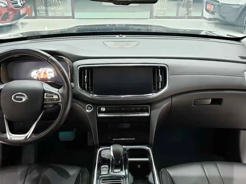 GAC Motor Trumpchi GS8 — фото 6