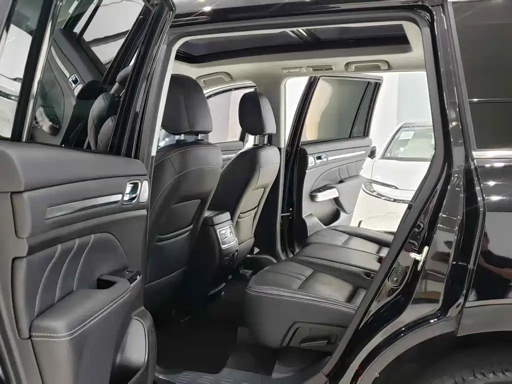 GAC Motor Trumpchi GS8 — фото 9