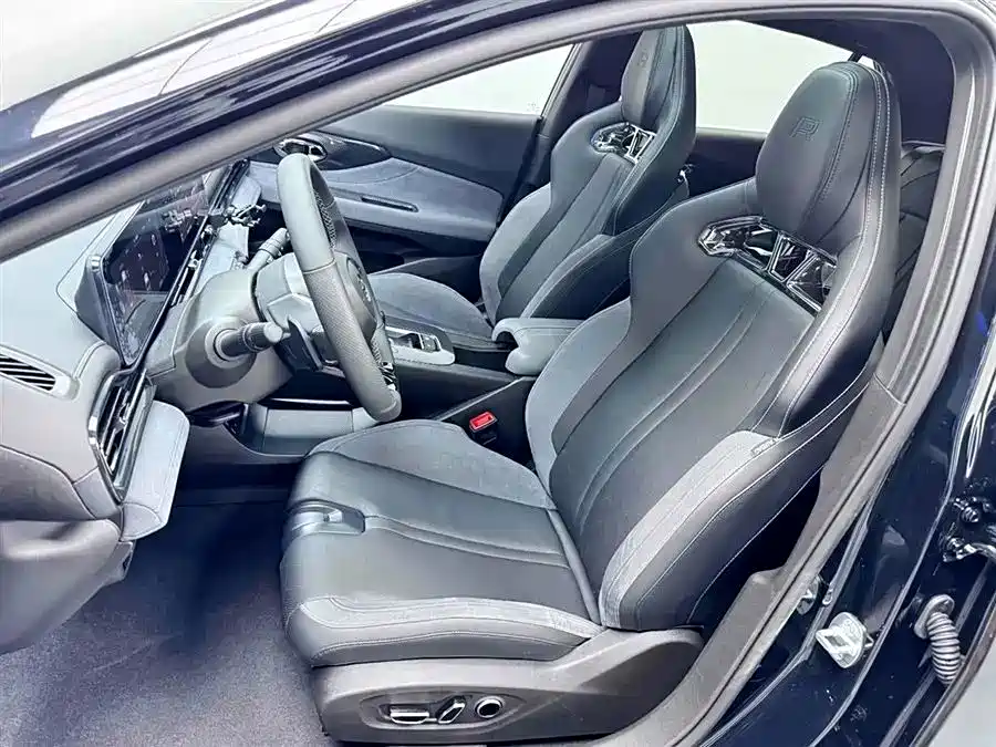 GAC Motor Shadow Leopard — фото 4